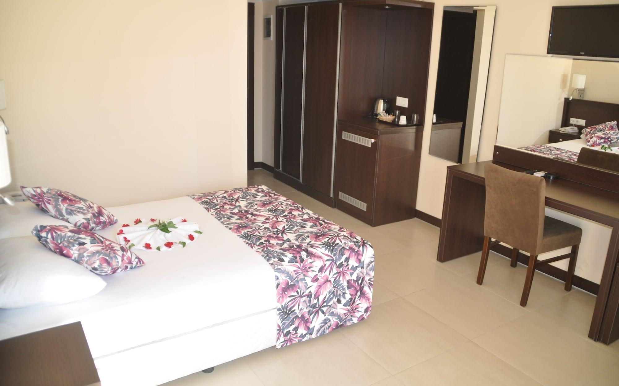 Sunshine Holiday Resort Oludeniz Ngoại thất bức ảnh